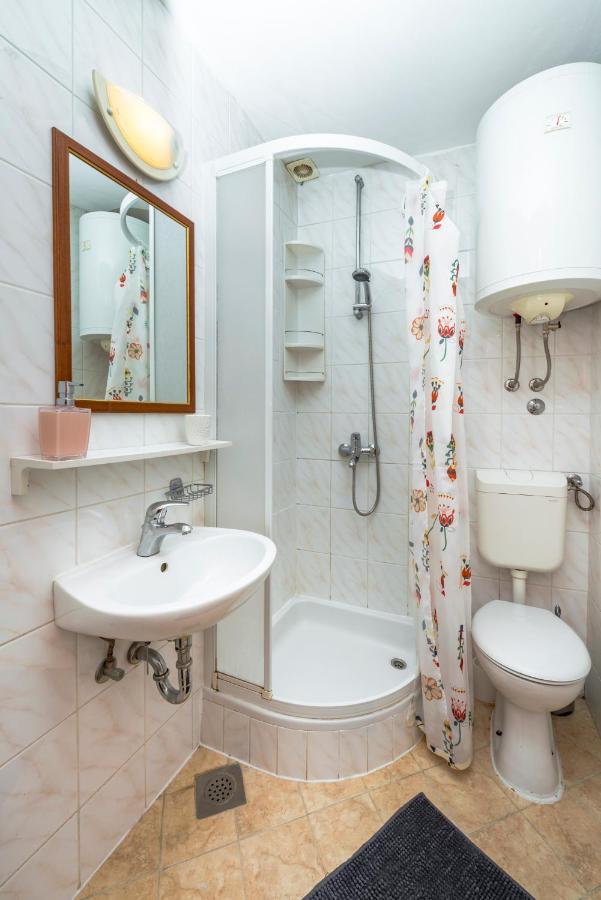 Kaboga Street 3*